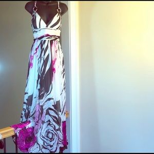 AIDAN MATTOX sz 6 maxi floral dress